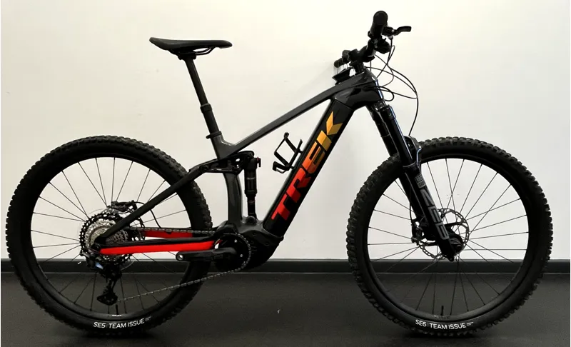EX DISPLAY Trek Rail 9.8 XT Gen 3 Electric Full Suspension MTB Medium 2023 in Black/Yellow